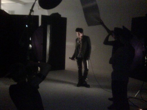 adam-elle-backstage adam-elle-backstage